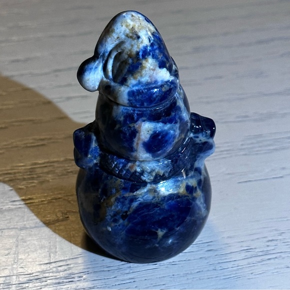 Sodalite snowman gemstone metaphysical sculpture - Picture 12 of 13